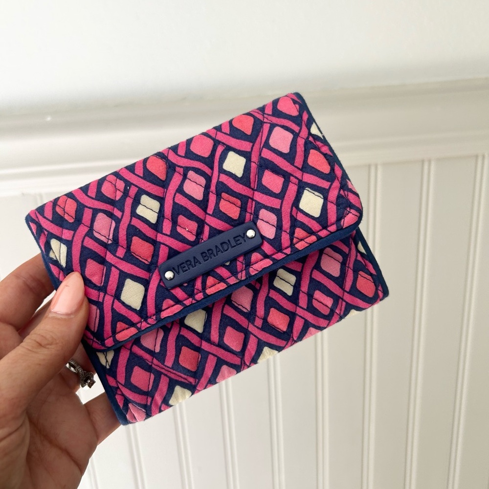 Vera Bradley Pink and Navy Geometric Quilted Wallet Tri Fold Katalina Diamond
